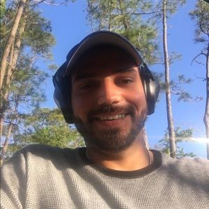 Meet your Posher, Nicholas